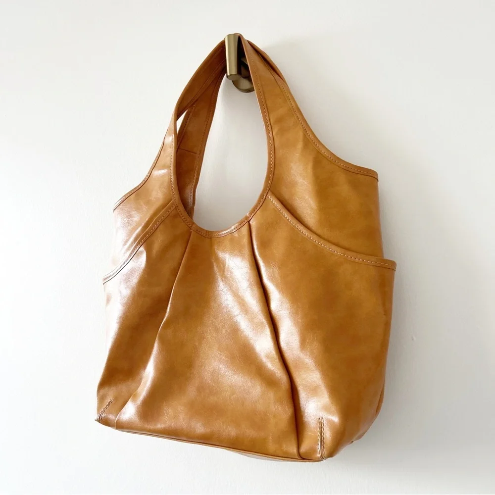 Vintage Nine West Leather Tan Shoulder Bag